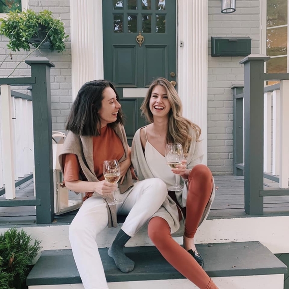 Meet your Posher, Belinda - Picture 1 of 1